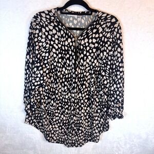 Avenue Blouse Zip Neck Animal Print 22/24 Black White Womens